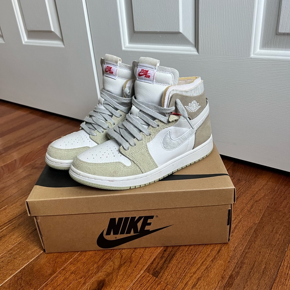 2022 Women’s Air Jordan 1 High Zoom Comfort ‘Olive Aura’